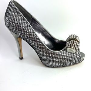Dressy silver shoes new in box sizes 35-36-37-39